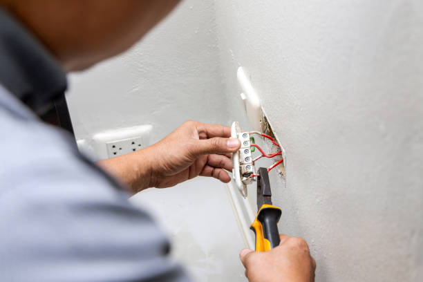 Best Circuit Breaker Repair  in Cedar City, UT